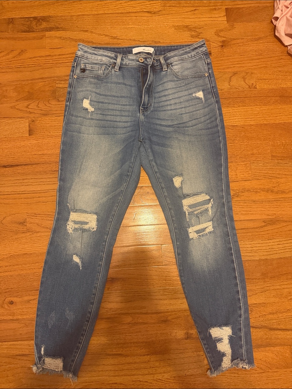 KanCan the Gemma Mid-Rise Super Skinny